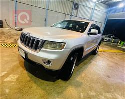 جیپ گراند شیرۆکی